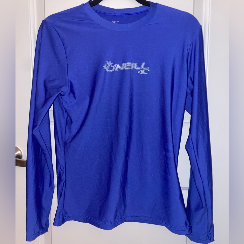 O’Neill surf shirt